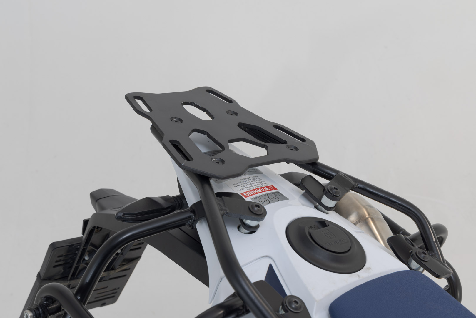 SW-Motech STREET-RACK - Negru. Husqvarna 701 Enduro/Supermoto (16-). Figura 2