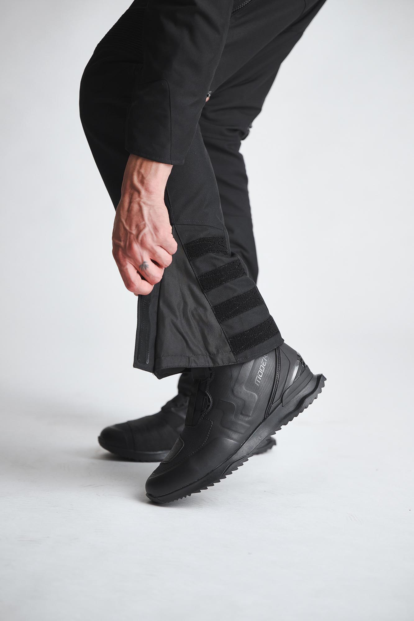 Modeka Aeris II Pantalon textile moto M court Figure 4