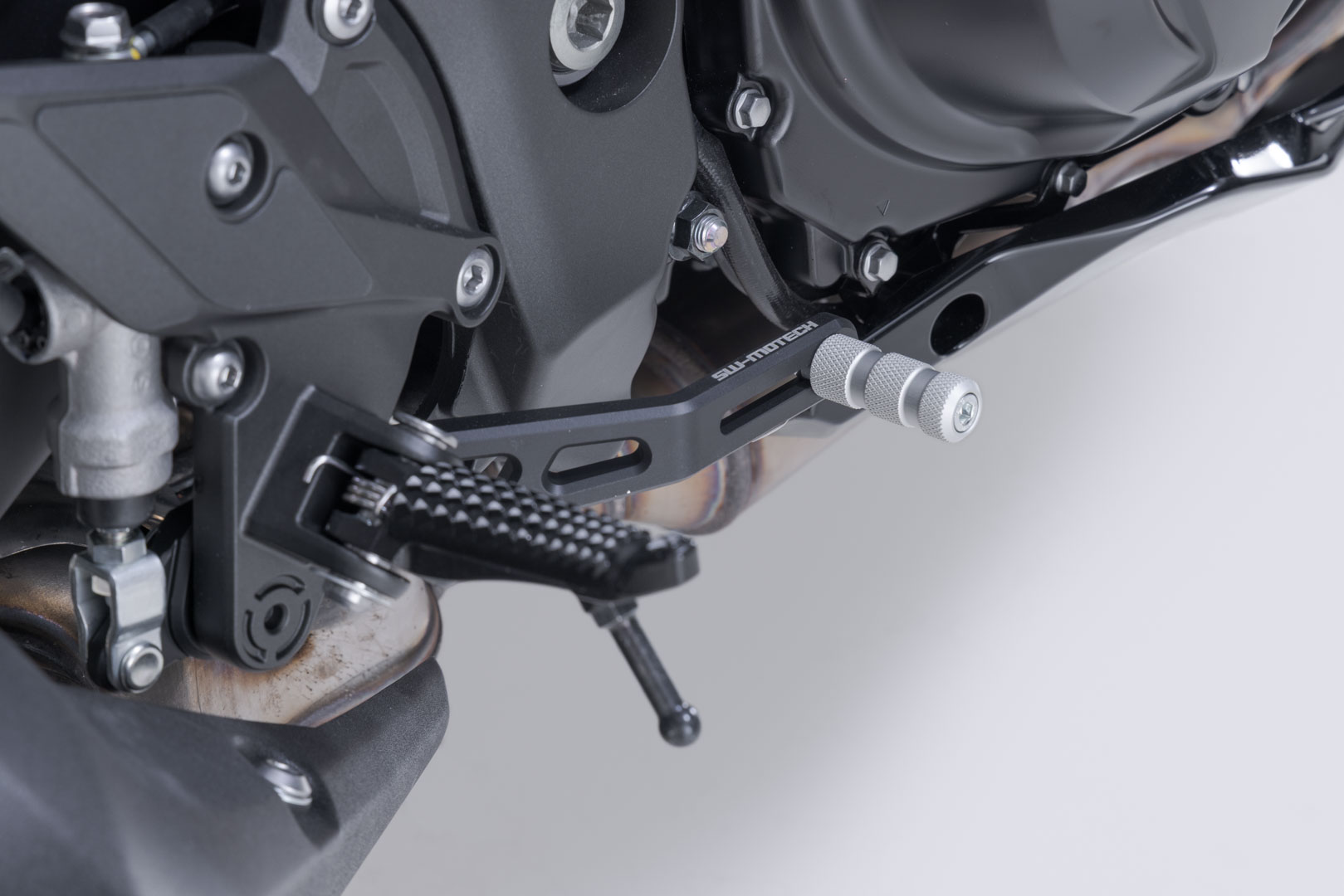 Pedală de frână SW-Motech - Kawasaki Z1100 / SE (25-). Figura 4