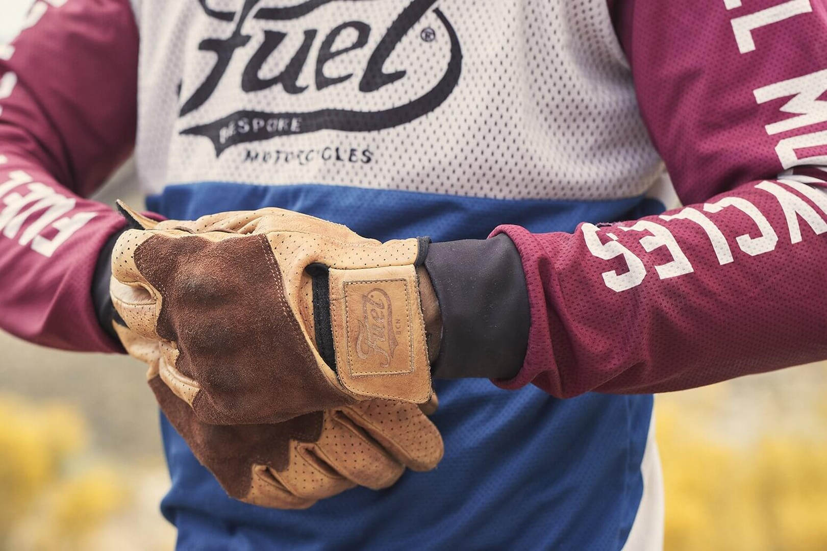 Fuel Rodeo Perforierte Motorcycle Gloves beige XL Figure 7