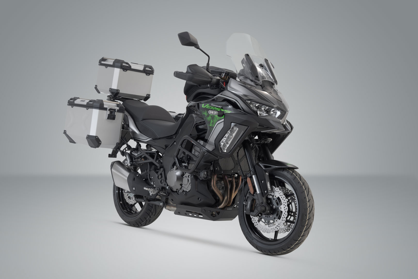 Setul de aventură SW-Motech TRAX ADV - Argint. Kawasaki Versys 1000 (18-) / 1100 (24-). Figura 2