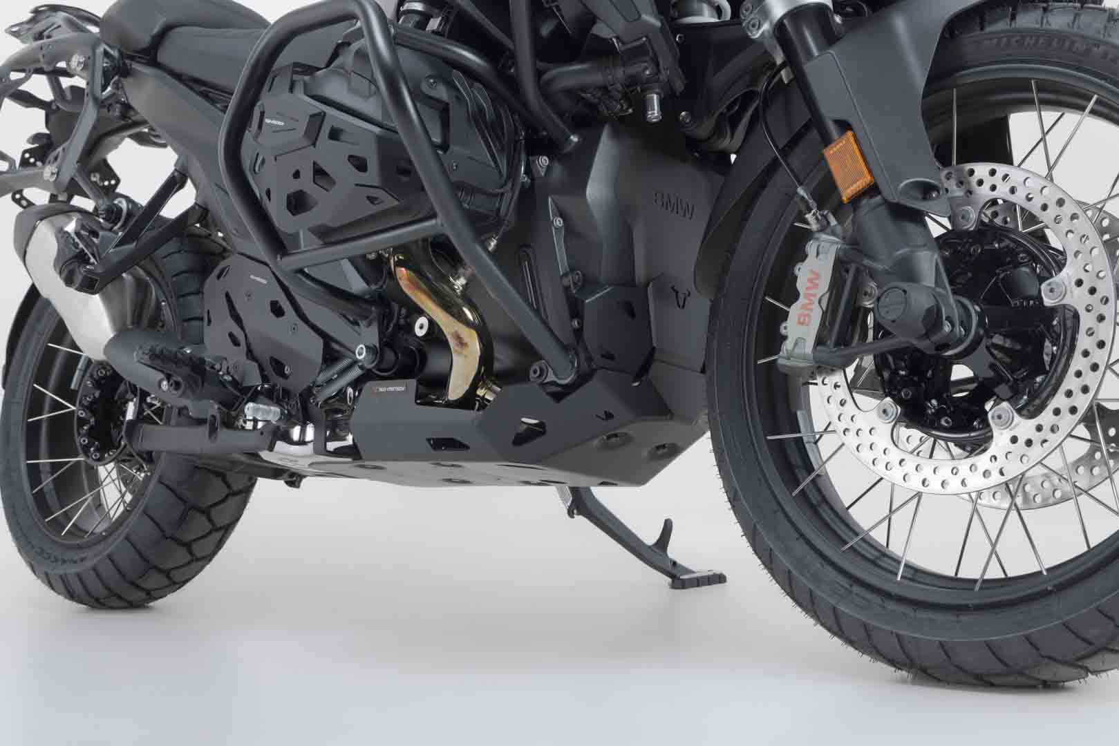 SW-모텍 엔진 가드 - 블랙. BMW R 1300 GS (23-). 그림 1 SW-모텍 엔진 가드 - 블랙. BMW R 1300 GS (23-). 그림 1