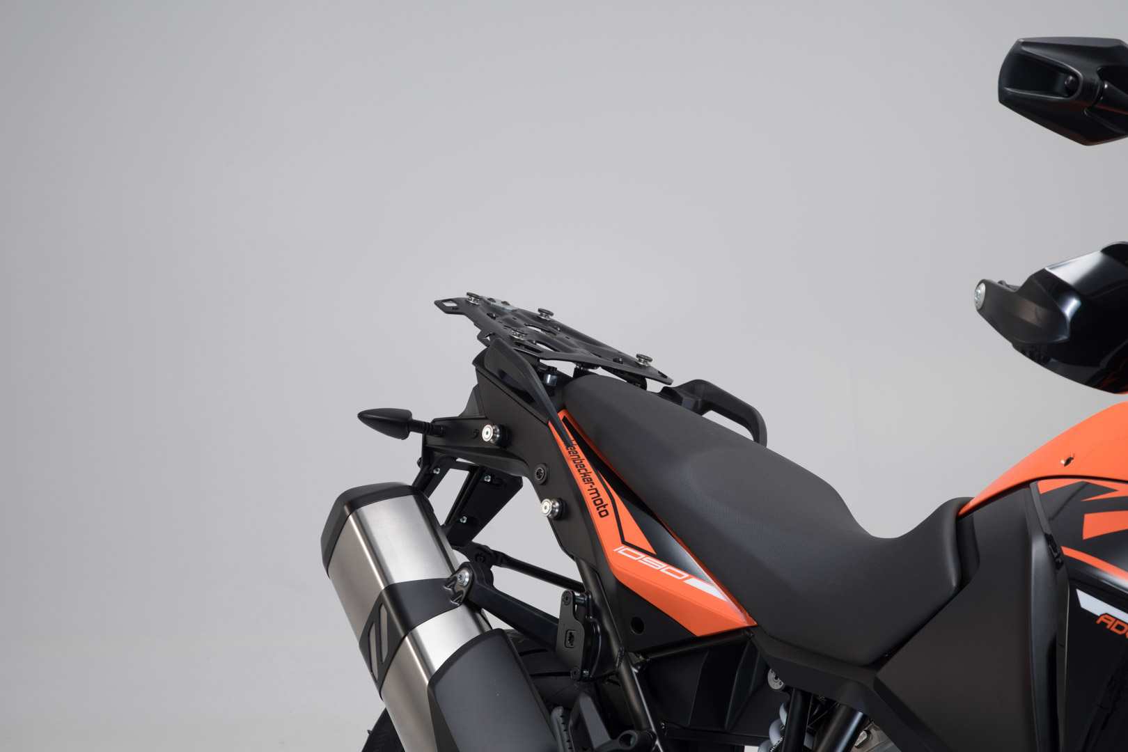 Sistem de carcasă din aluminiu SW-Motech TRAX ADV - Argintiu. 45/37 l. KTM 1050/1090/1190 Adv, 1290 SAdv Figura 4