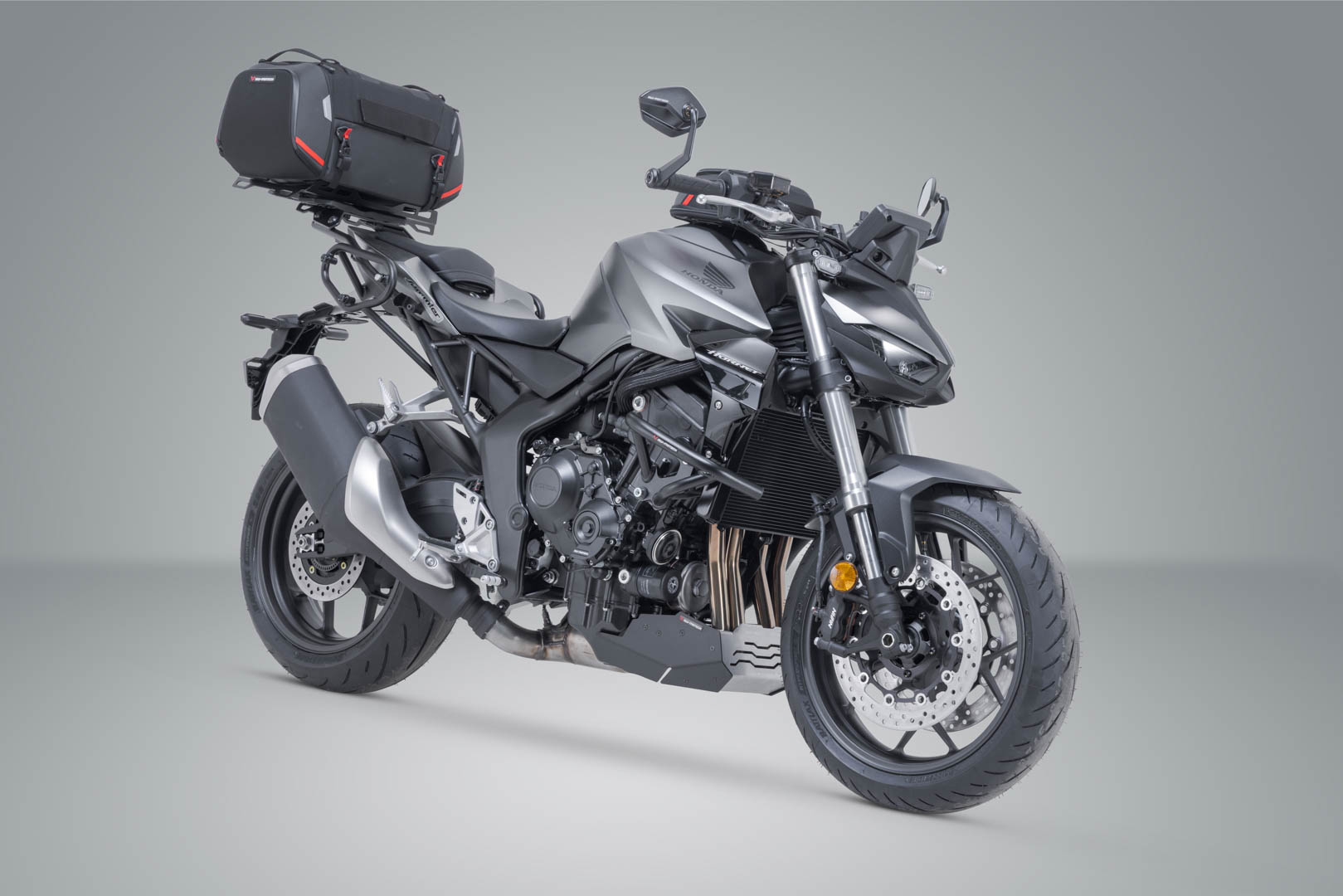 Set de rackpack SW-Motech - Honda CB1000 Hornet (24-). Figura 2