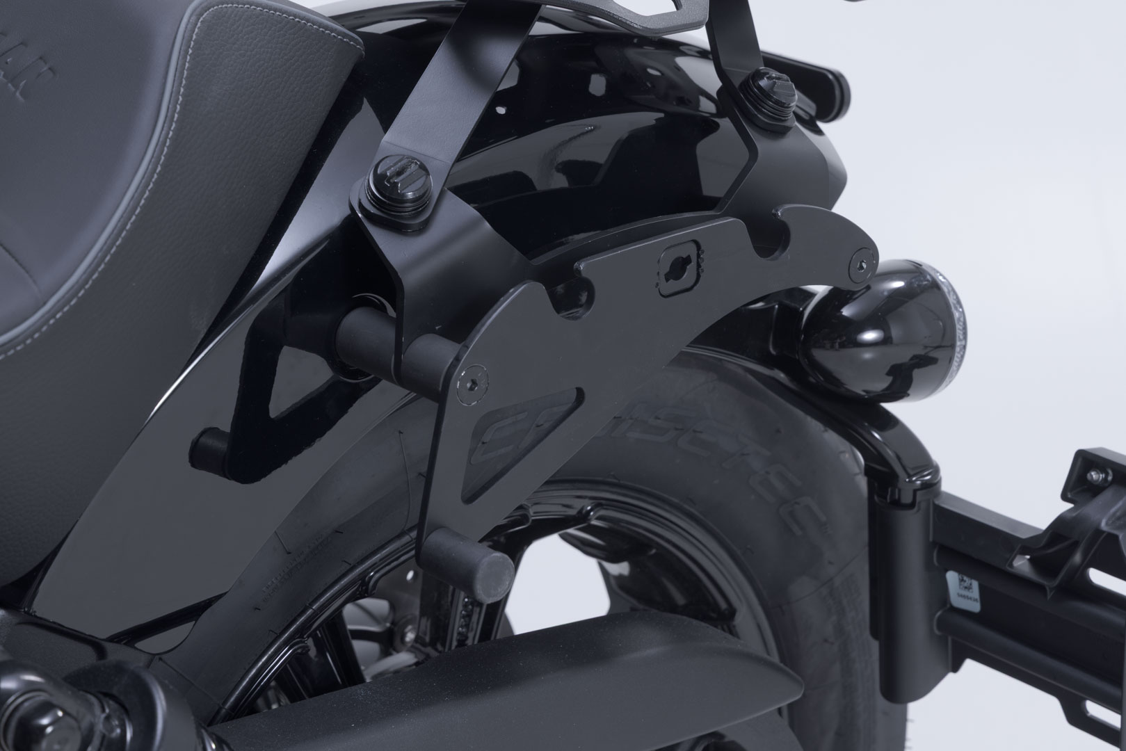 Sistem de genți laterale SW-Motech Legend Gear LH1/LH1 - 2x 19,5 l. Indian Scout-Modelle (24-). Figura 3