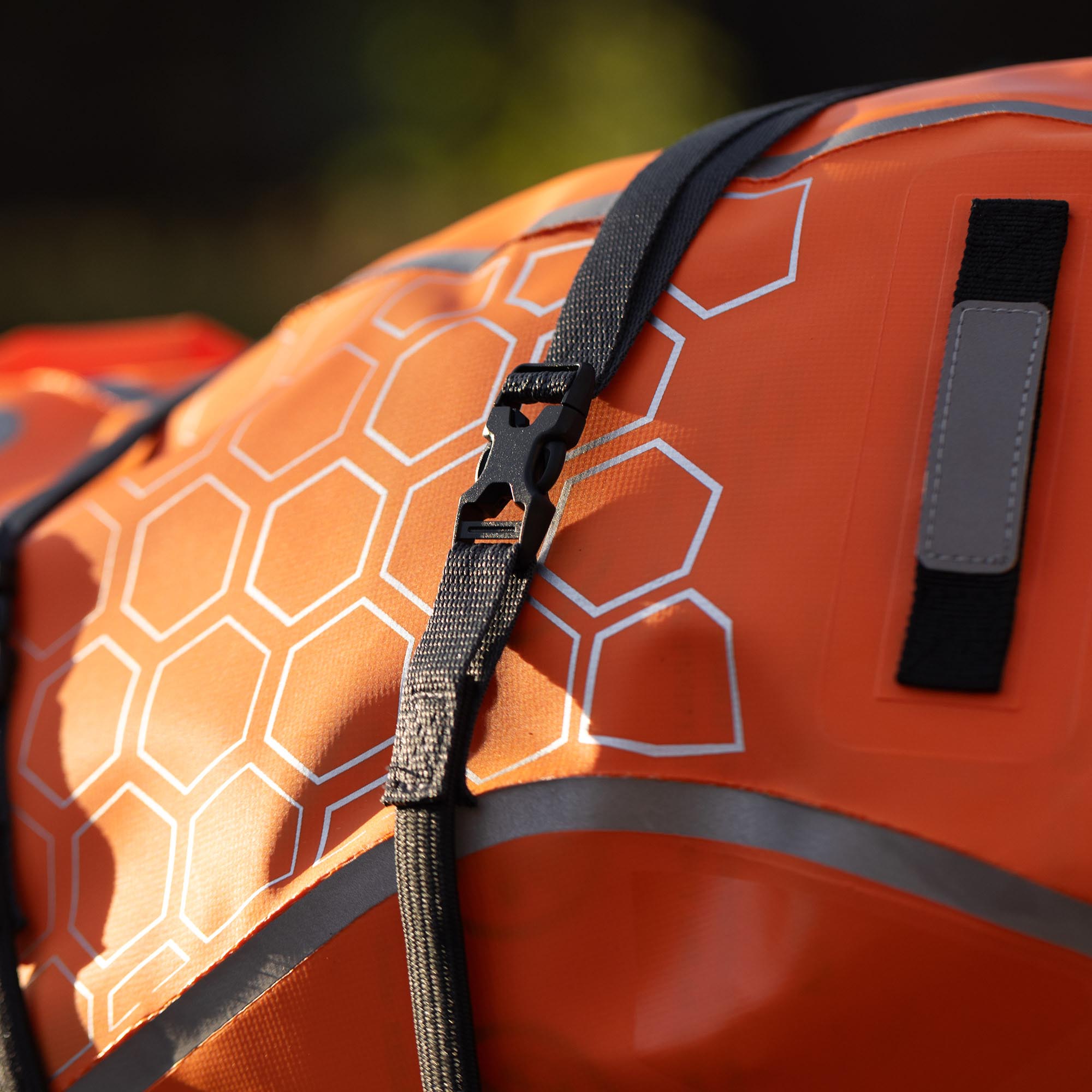Side view of Oxford Atlas B-Clip 17mm Fastening Straps