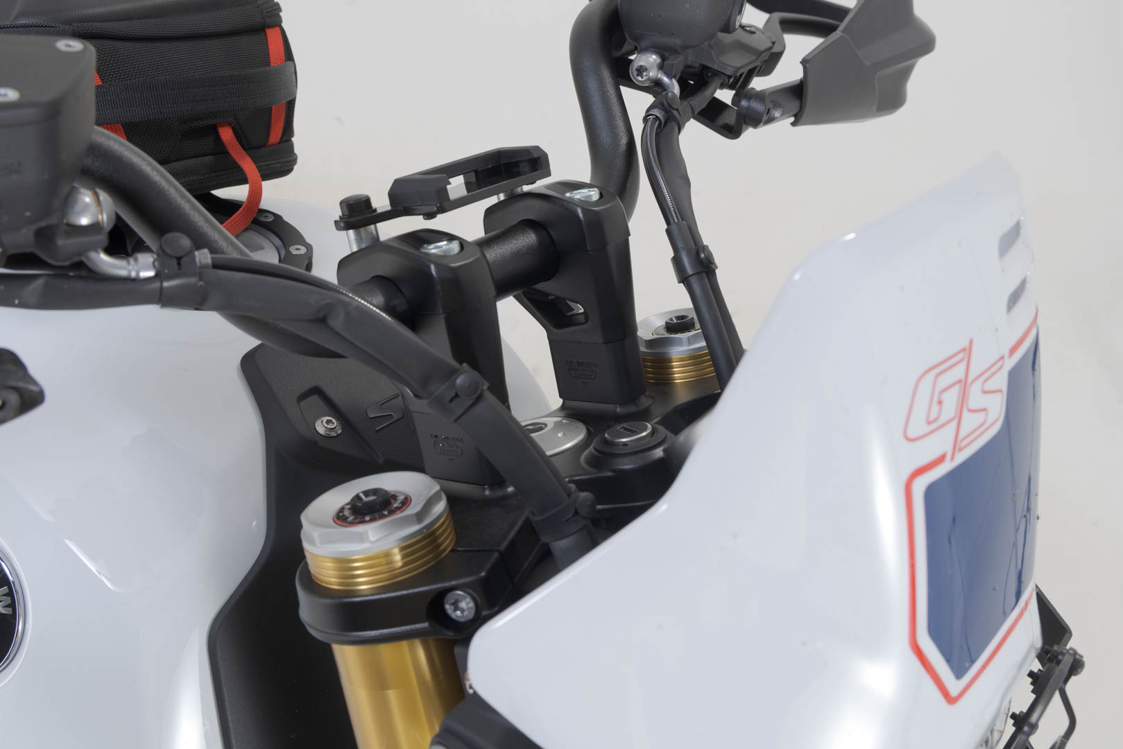 Ridicătorul barei SW-Motech - H=30 mm. Negru. BMW R 12 G/S (25-). Figura 5