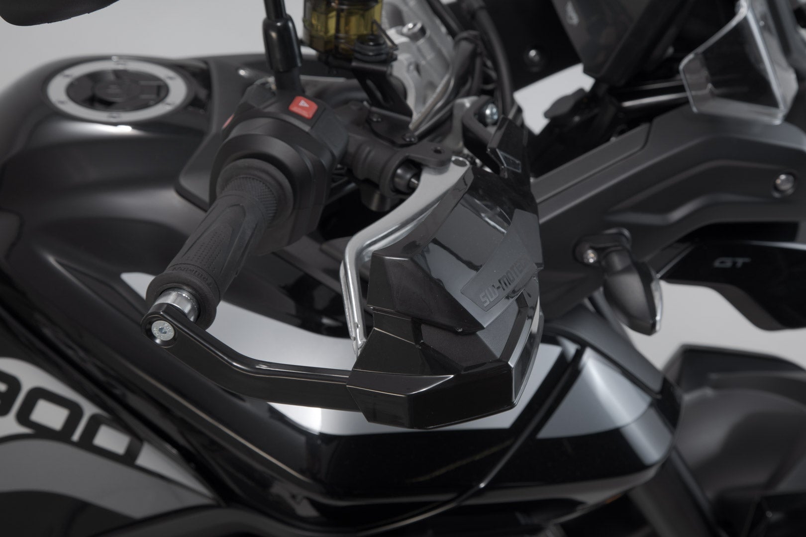 SW-Motech KOBRA handguard-kit - Preto. Triunfo Tiger 900/ GT/ Rally/ Pro (19-23). Figura 5