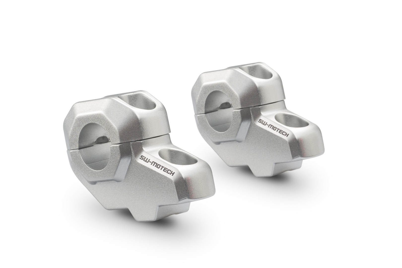 Spate cu bară SW-Motech pentru ghidonul Ø de 22 mm - H=30 mm. Spate 21 mm. Argintiu. Figura 1