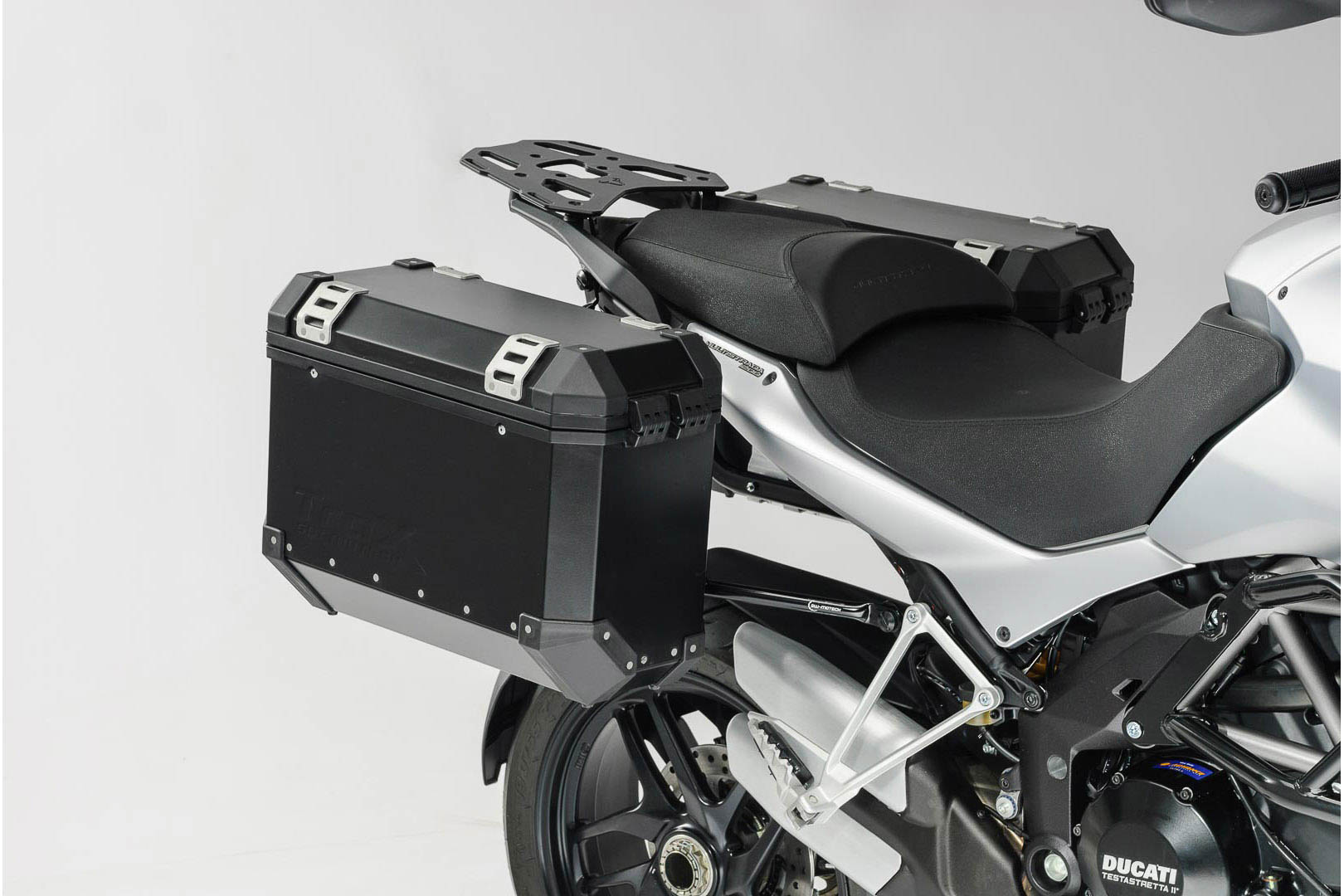 Portavione laterale SW-Motech EVO - Negru. Ducati Multistrada 1200 / S (10-14). Figura 5
