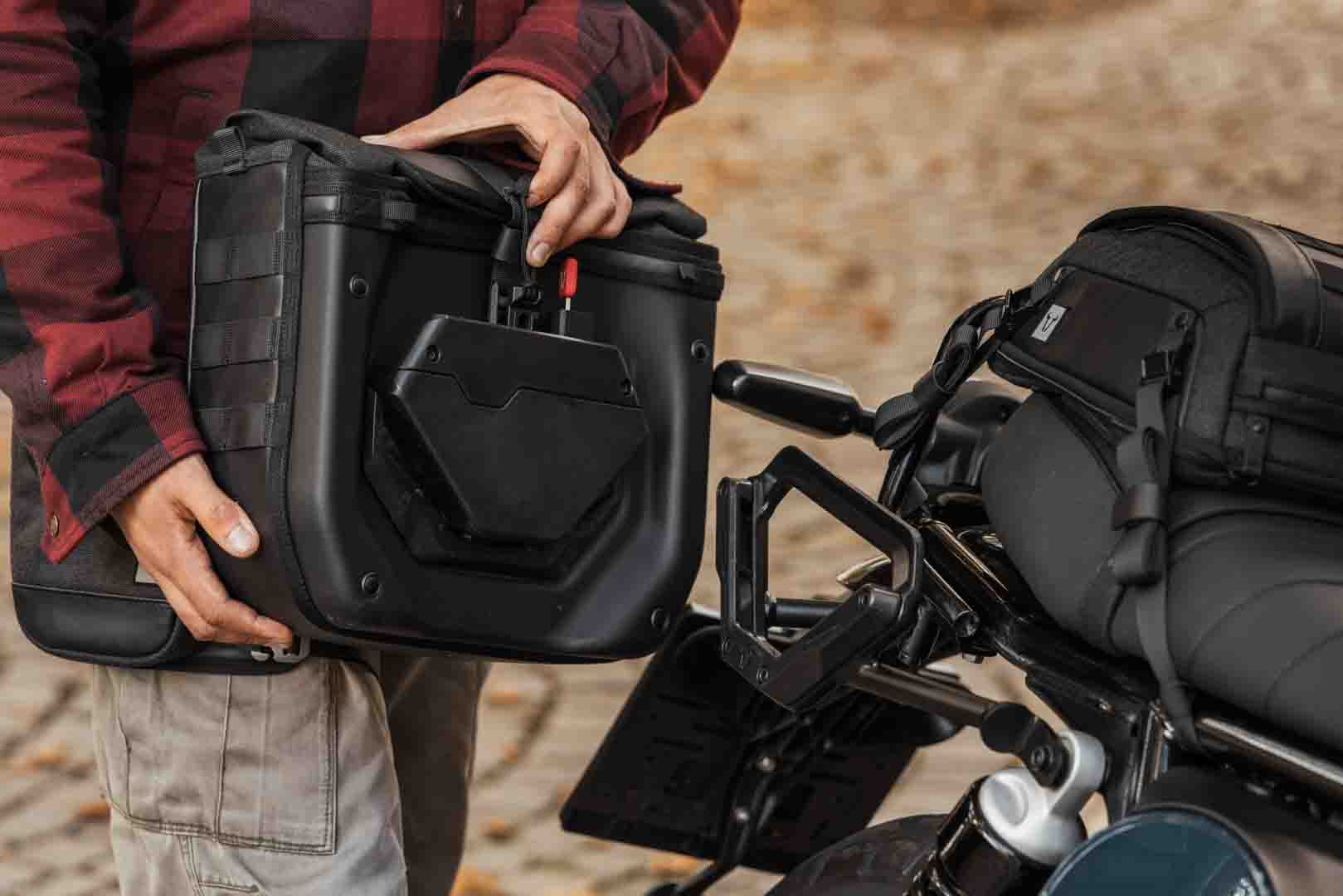 SW-Motech Legend Gear Side Bag 11L - Svart. För V-LOC. Figur 3