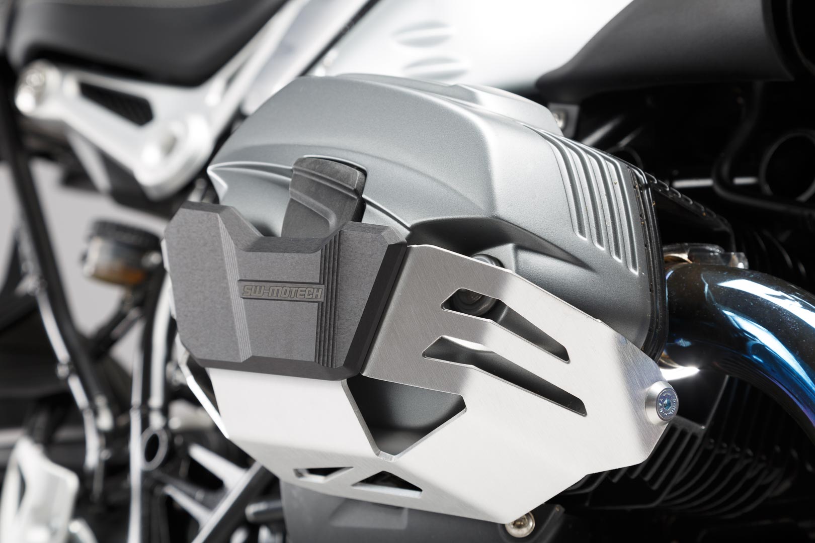SW-Motech Protector cilindru - Argintiu. BMW R1200 R / GS / Adv, R nineT. Figura 3