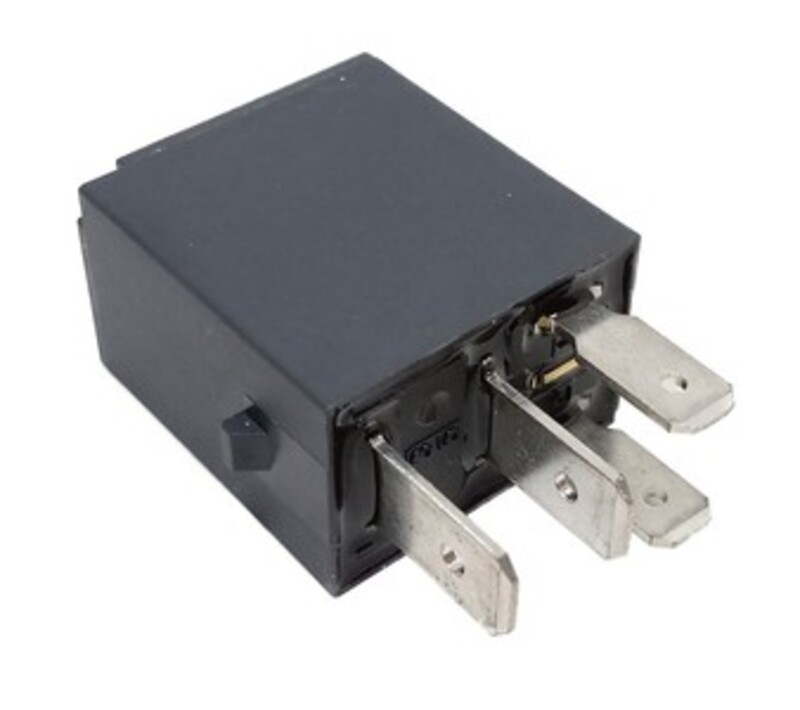 TECNIUM av DZE Micro Relay Figur 1