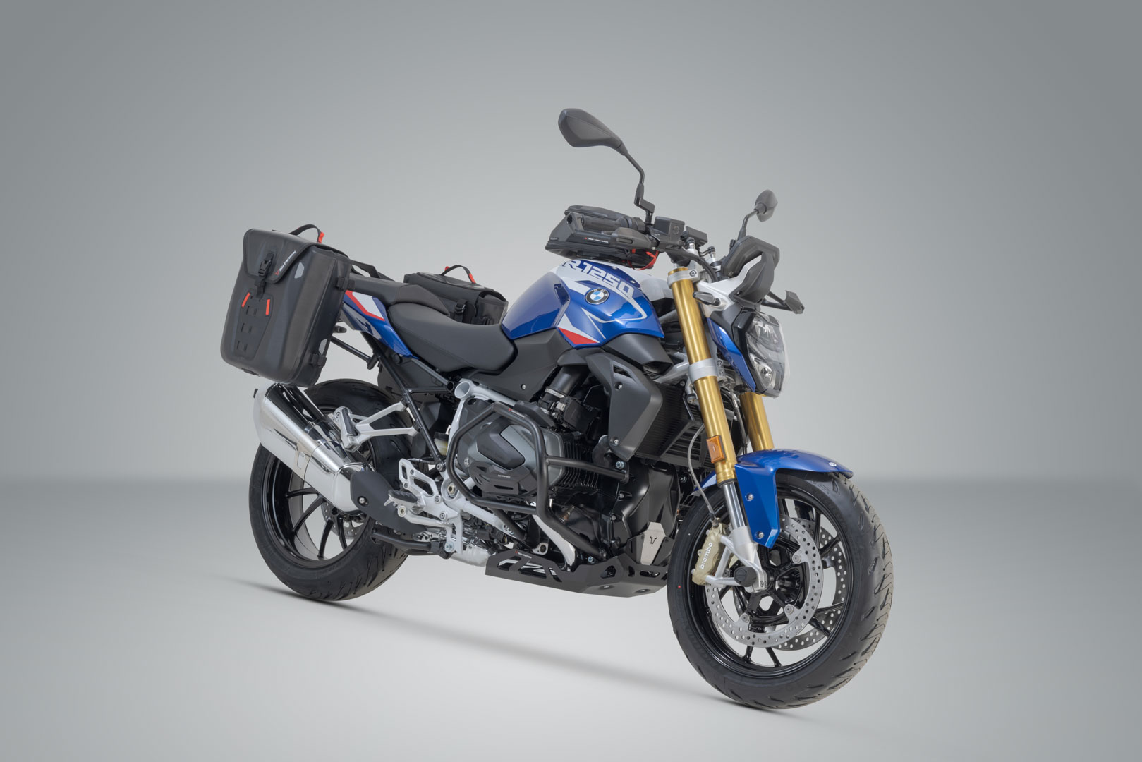 SW-Motech Sysbag WP M/M bag system - BMW R 1250 RS (22-). Figura 2