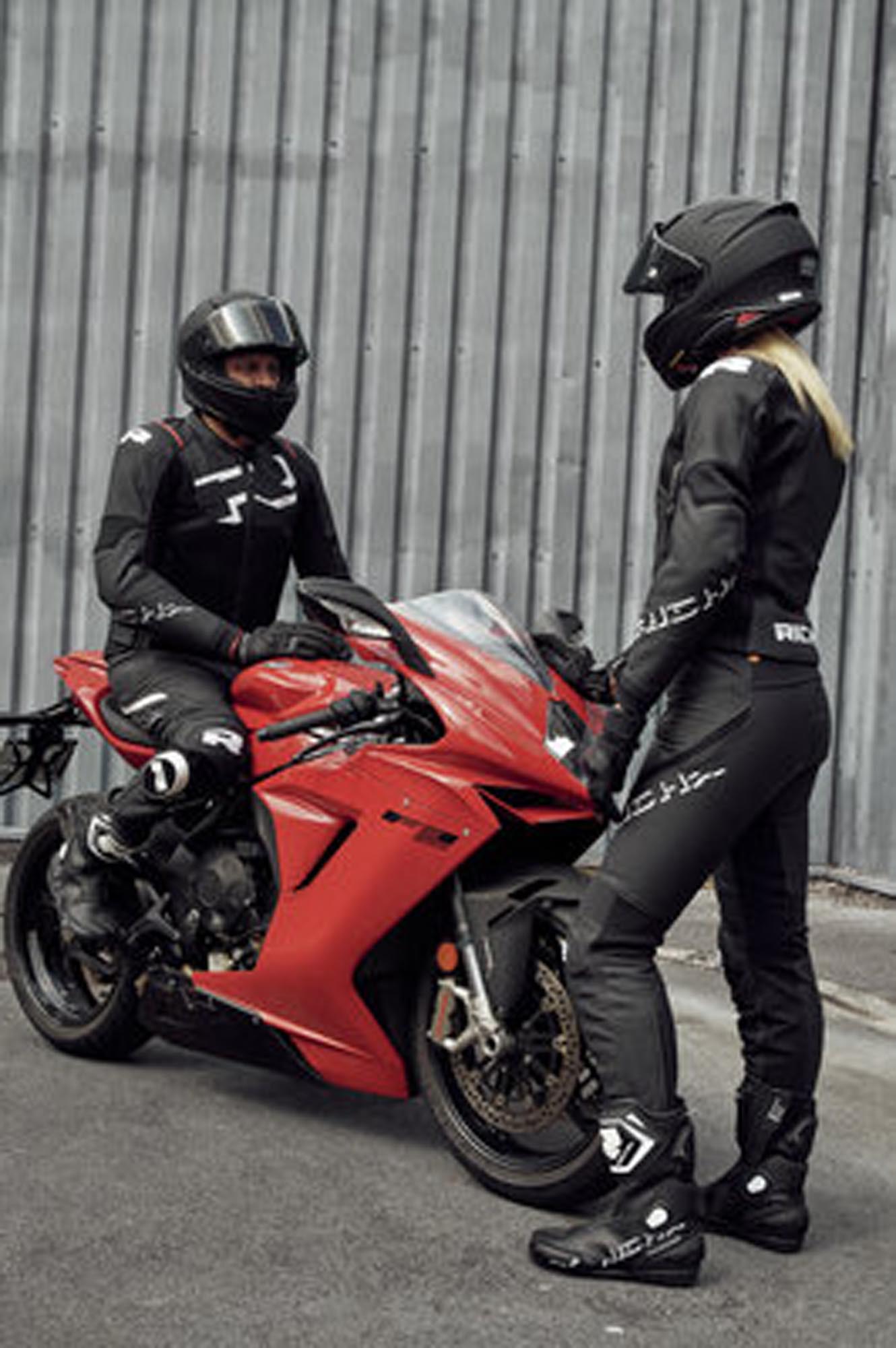 Richa Stradale Evo Motorcycle Leather Jacket black 62 Figure 2