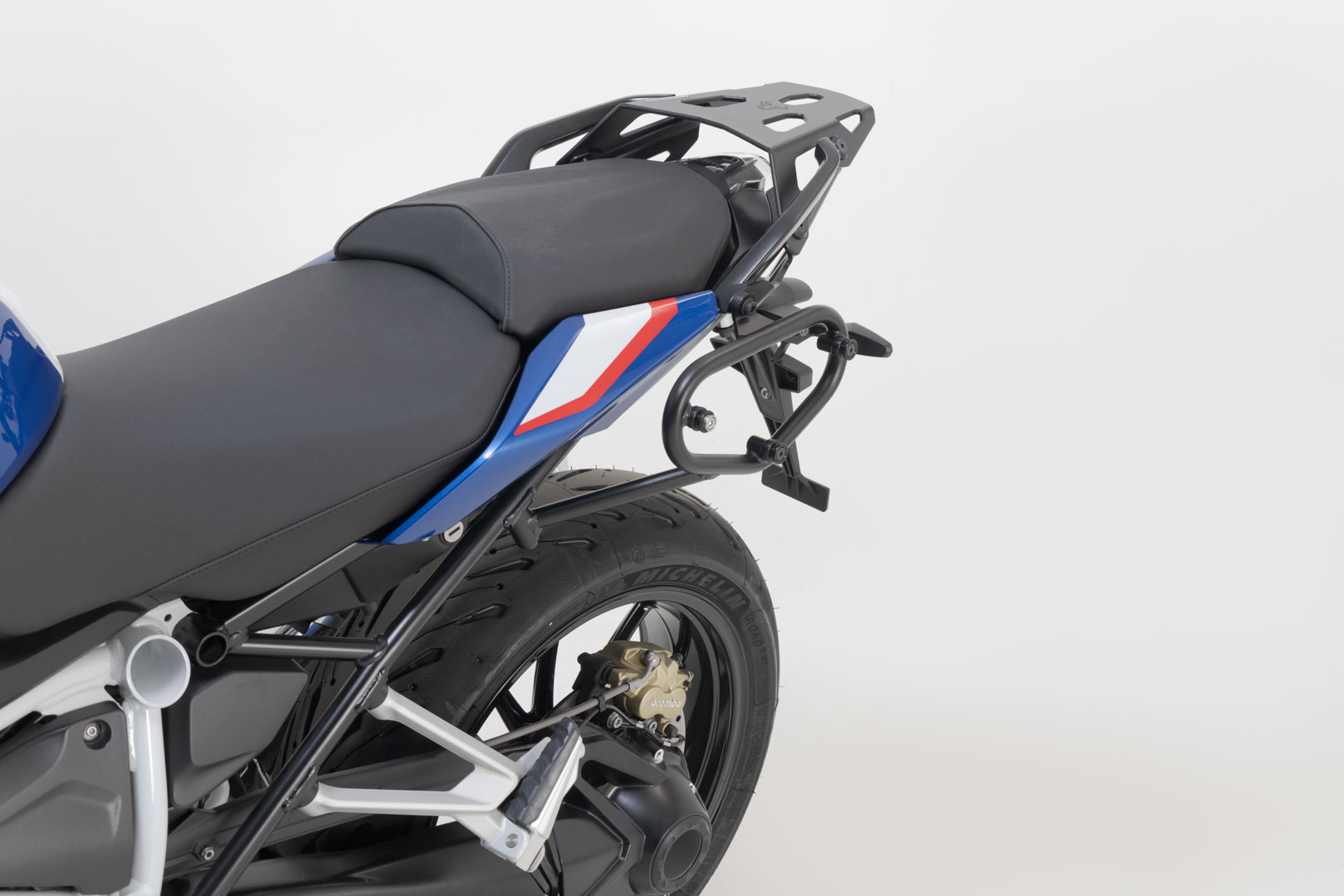 SW-Motech SLC portavion pe partea stângă - BMW R 1200 R (14-18), R 1250 R/RS (18-). Figura 3