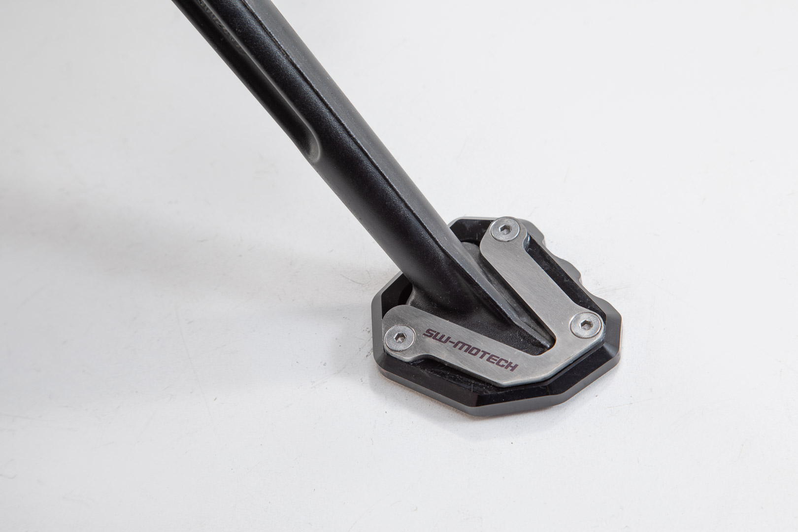 Extensie SW-Motech pentru piciorul lateral - Negru/argintiu. 790/890/990 Duke, Svartpil 801. Figura 2