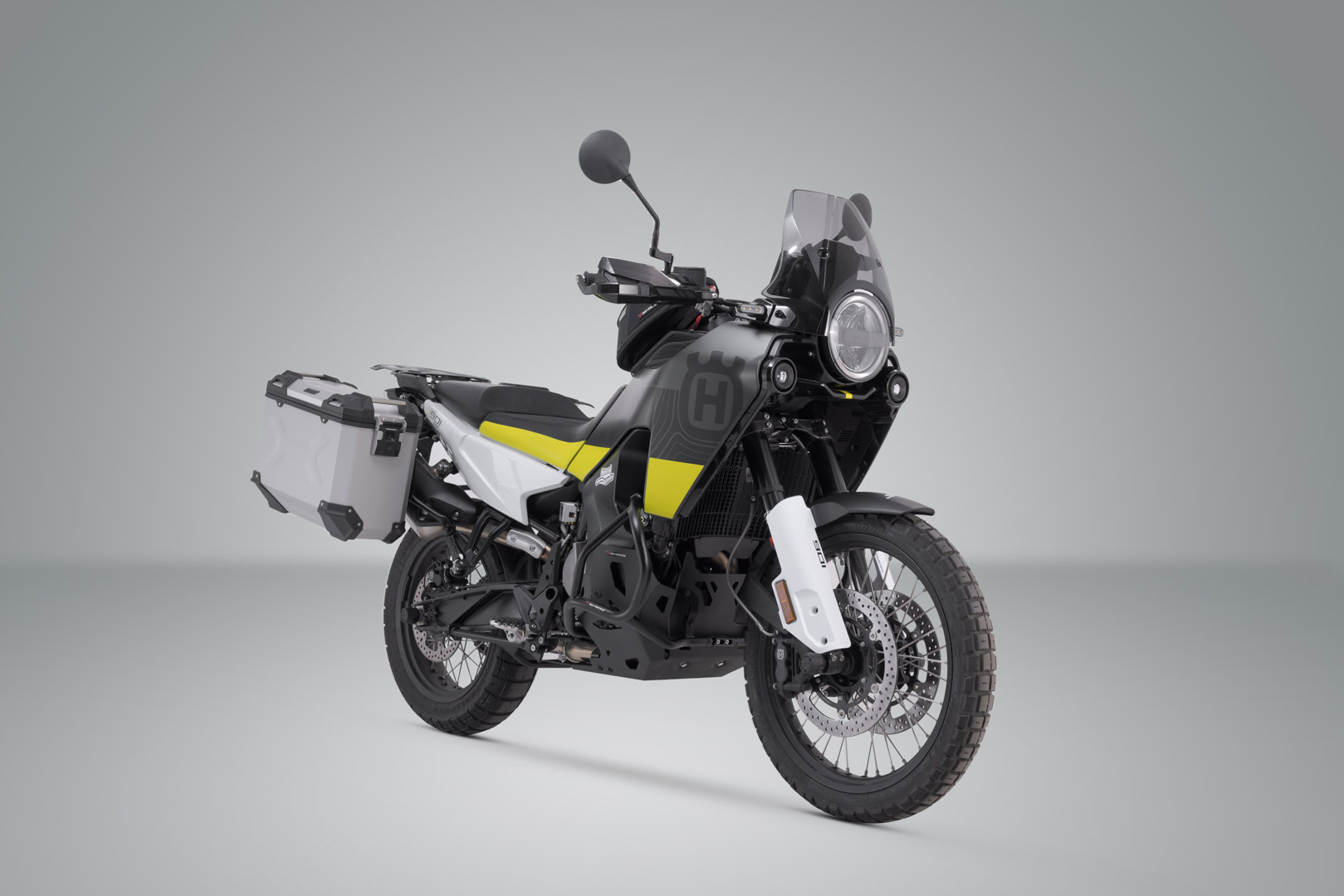 Sistem de carcasă din aluminiu SW-Motech TRAX ADV - Argintiu. 45/37L. Husqvarna Norden 901 (21-). Figura 2