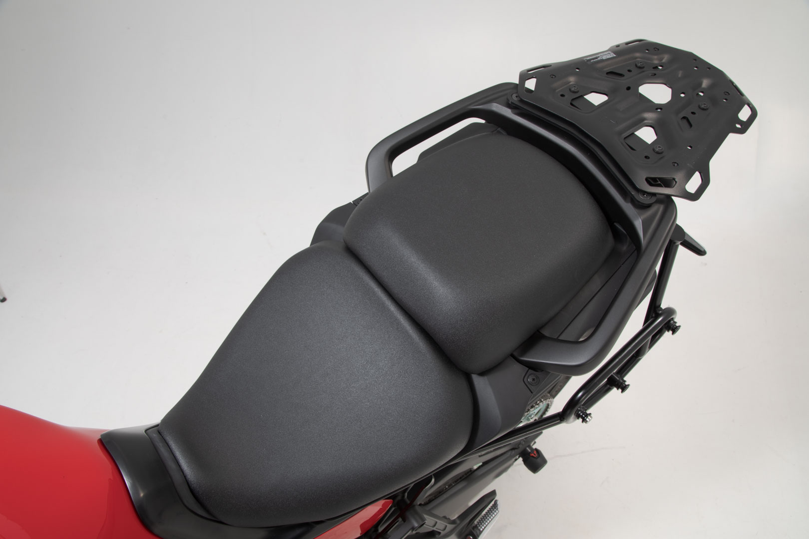 SW-Motech SLC portavion lateral stânga - Yamaha Tracer 9 / GT (20-) / GT+ (22-). Figura 5
