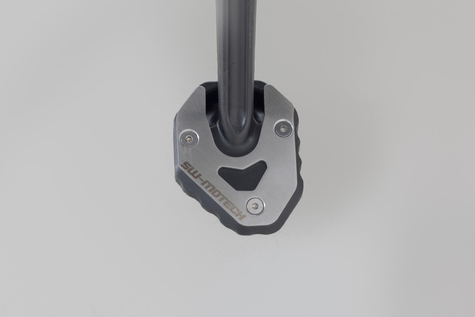 Extensie SW-Motech pentru piciorul lateral - Negru/argintiu. BMW R 12 G/S (25-). Figura 2