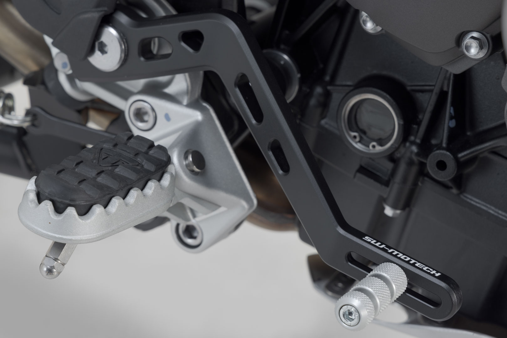 SW-Motech Manetă de viteze și set de pedale de frână - modele Triumph Tiger 900 (19-). Figura 3