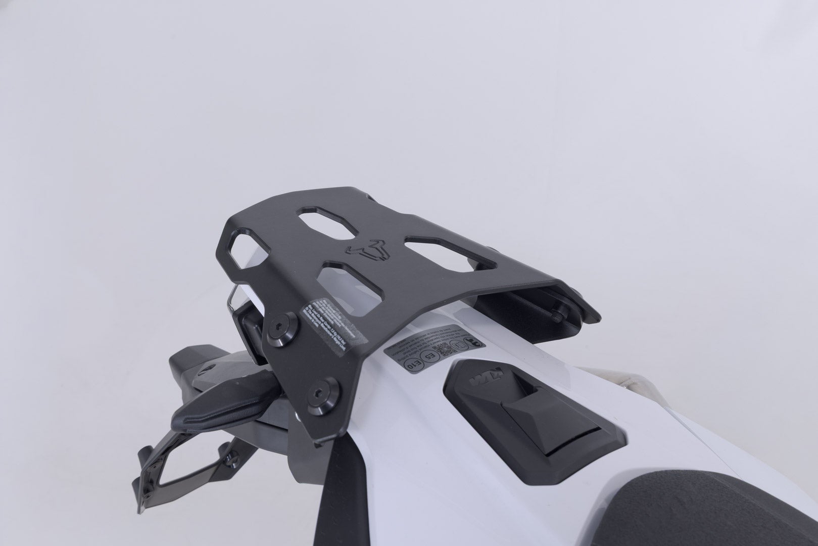 SW-Motech STREET-RACK - Sort. KTM 690 Enduro / R, 690 SMC R (19-). Figur 3