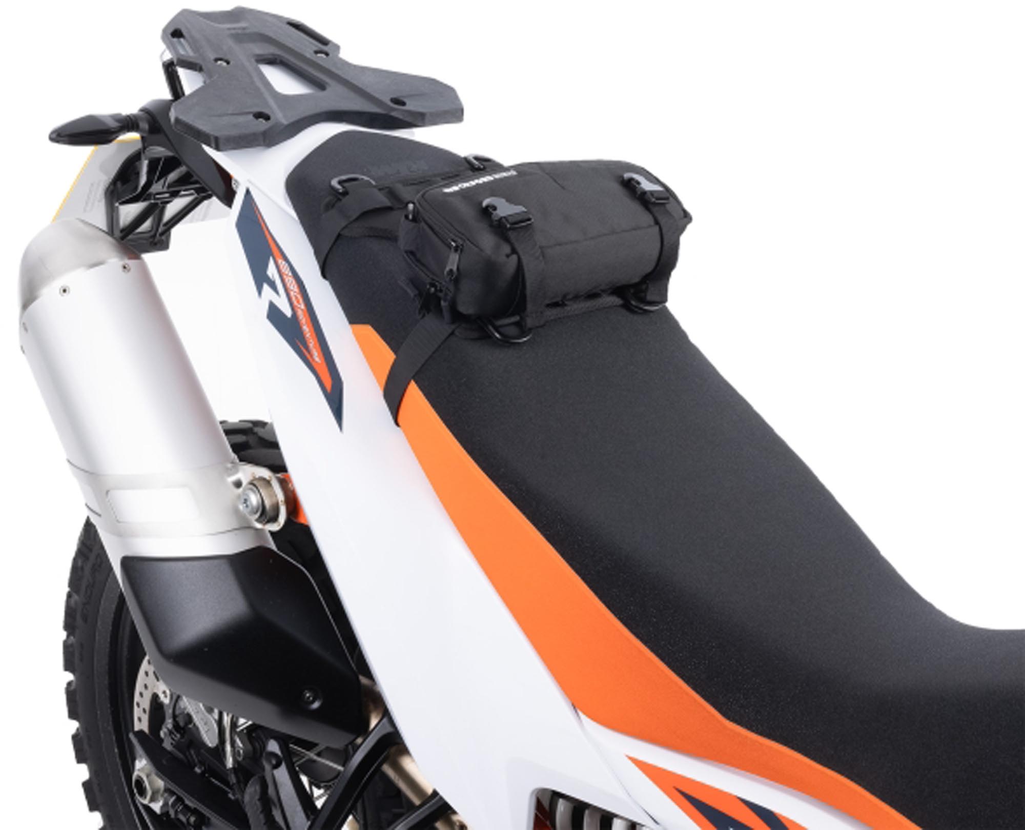 Oxford Nomad 2L Utility Puch for Mounting System Figure 7
