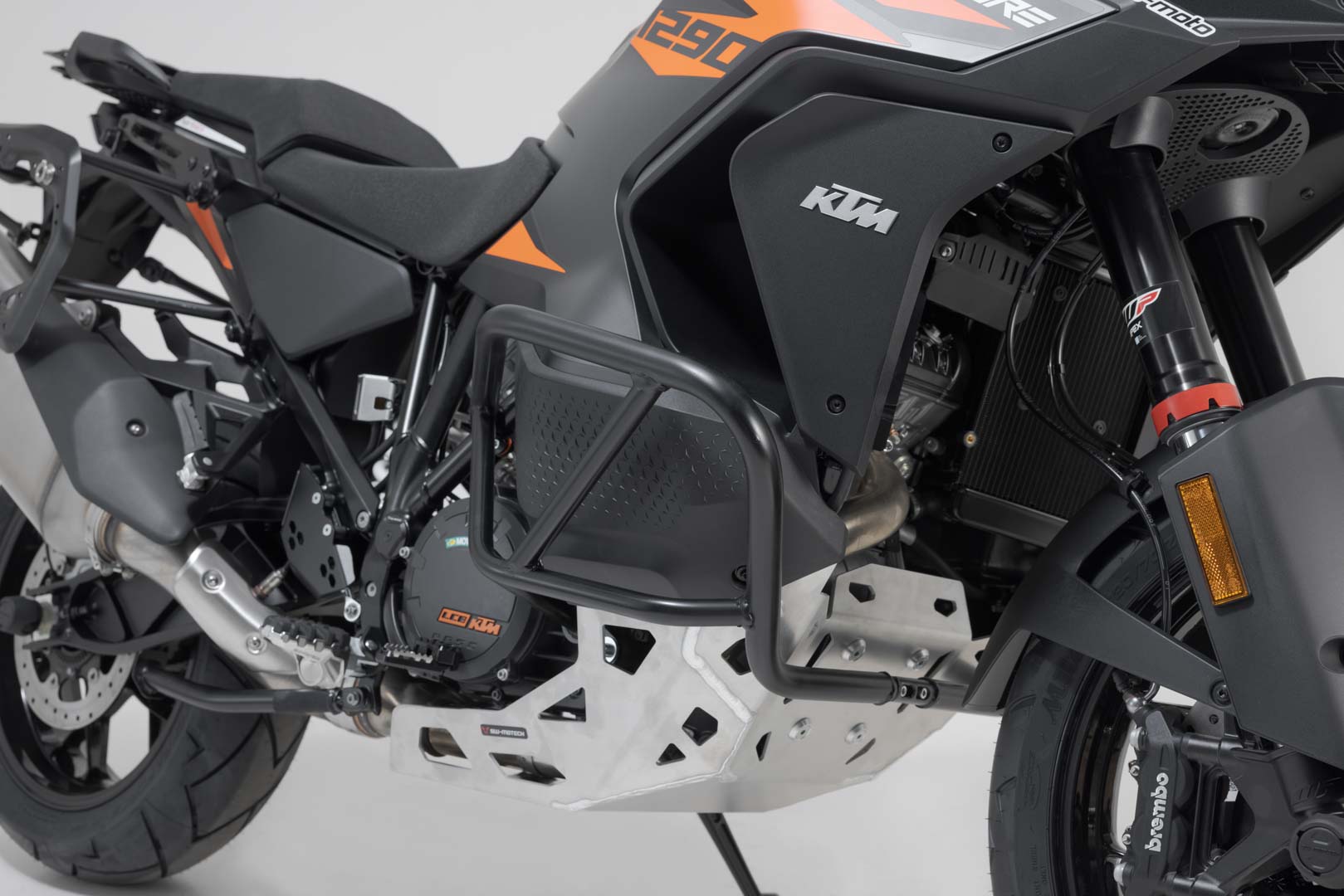 SW-Motech Crash bar - Svart. KTM 1290 / 1390 Super Adventure (21-). Figur 2
