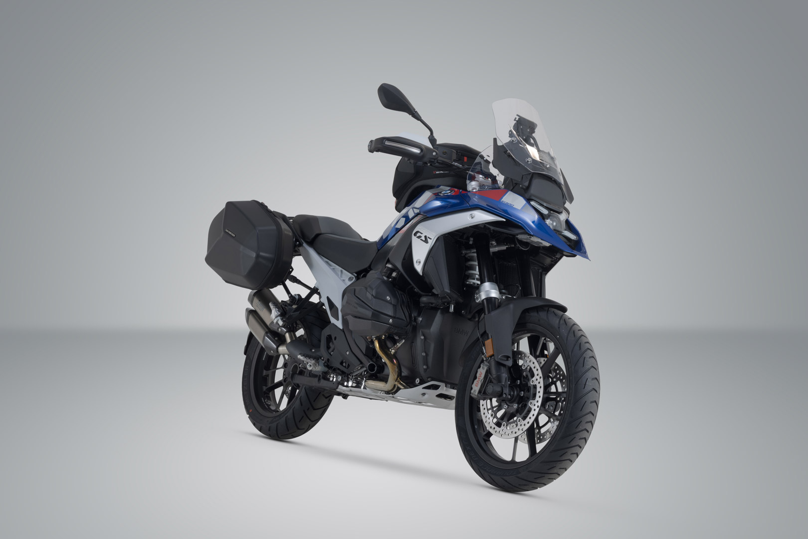 Sistem lateral ABS SW-Motech AERO - 2x25 l. BMW R 1300 GS (23-). Figura 2