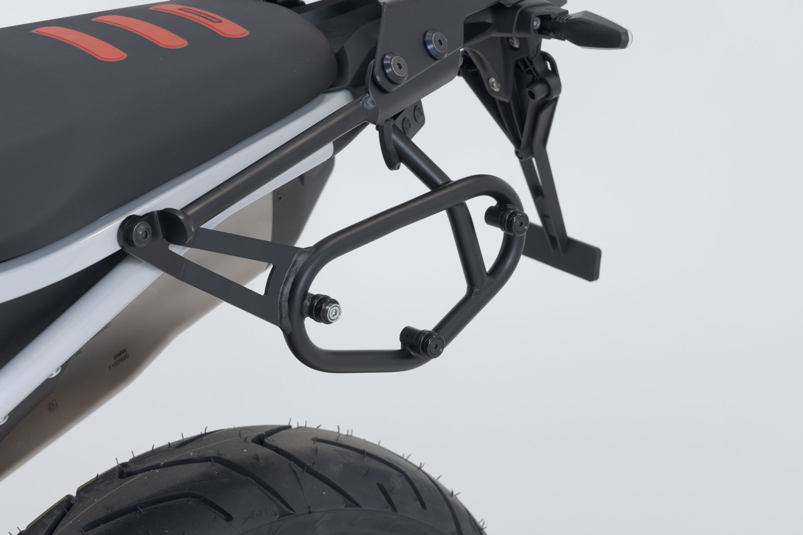 SW-Motech SysBag WP M sistem - BMW F 900 GS (23-). Figura 4