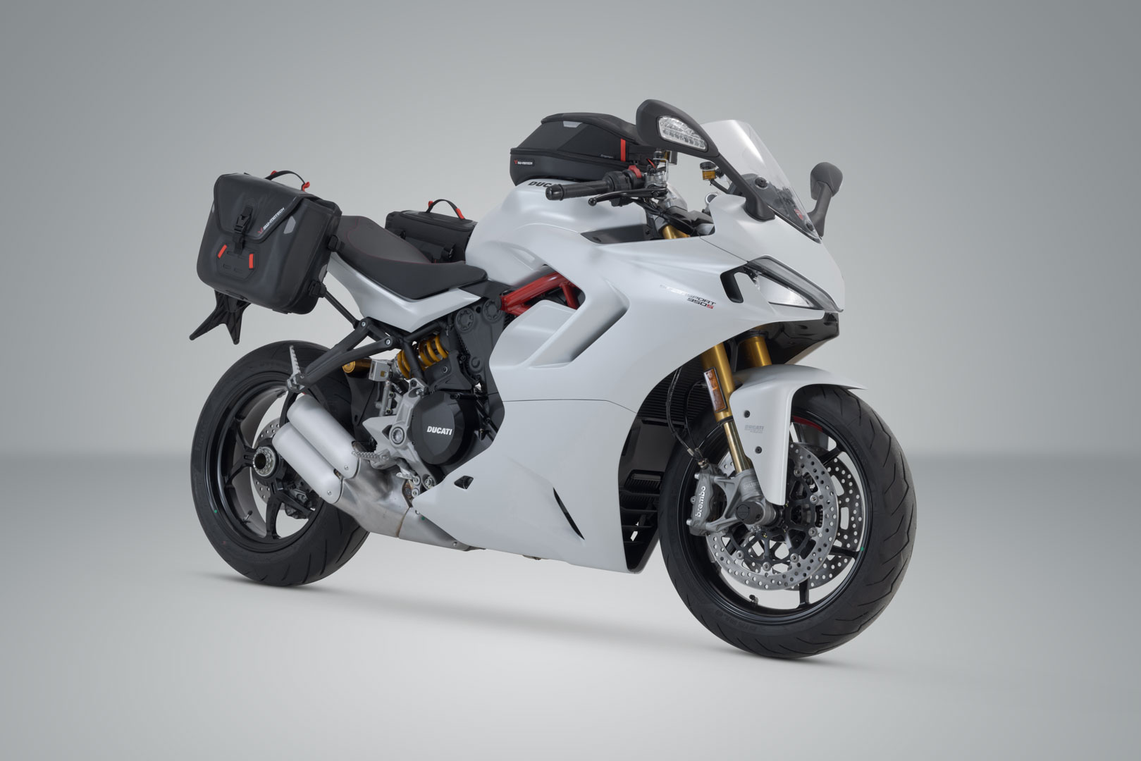 SW-Motech SysBag WP M/S sistem - Ducati Monster 1200 (16-), Super Sport 950 (21-). Figura 2