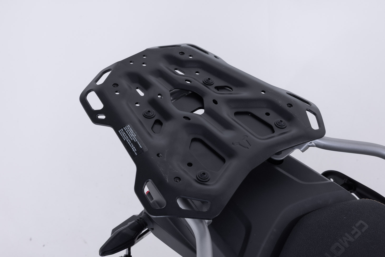 Setul de aventură SW-Motech TRAX ADV - Argint. CFMoto 800MT-X (24-). Figura 2