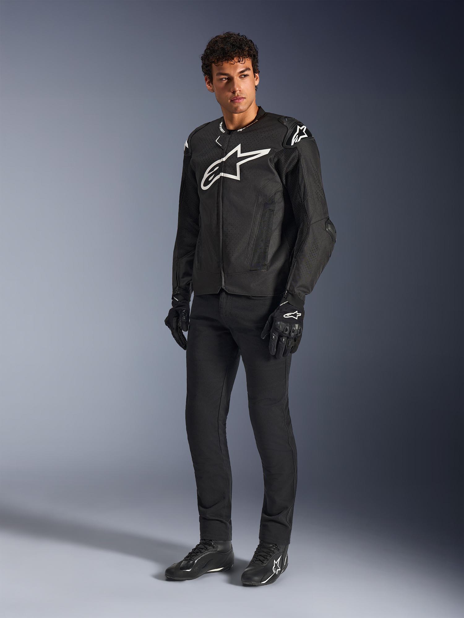 Alpinestars T-GP Air perforated Motorcycle Textile Jacket black M Figure 5