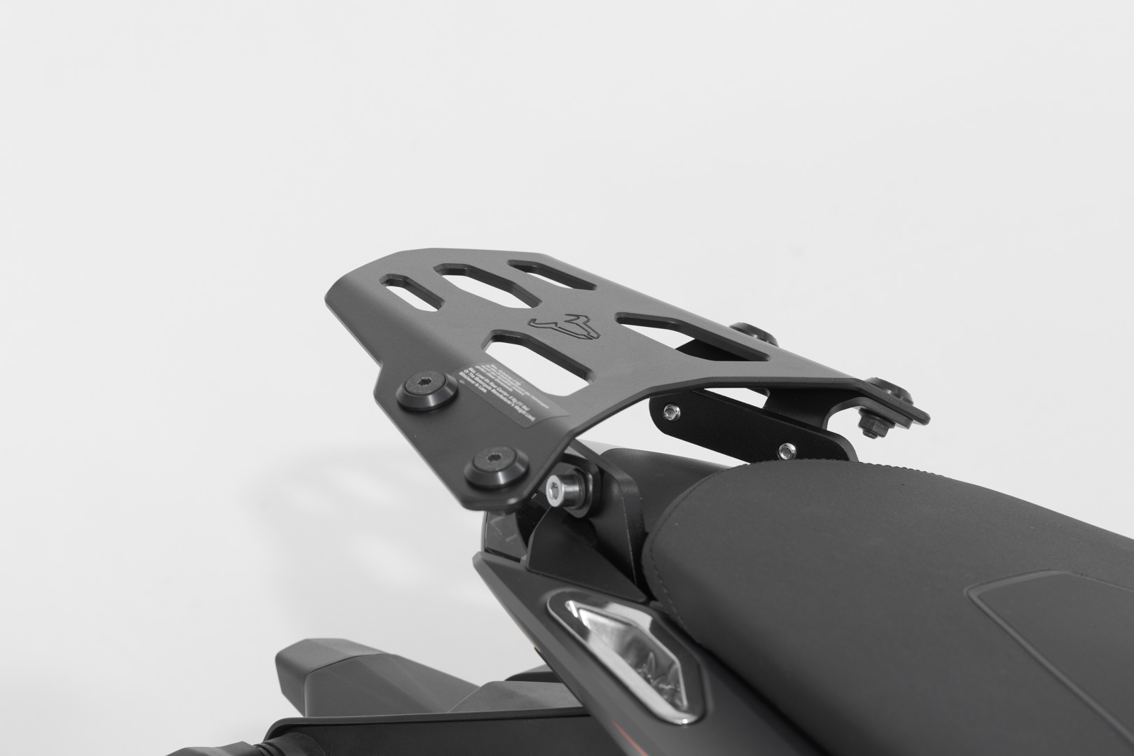 SW-Motech DUSC L top case system - Black. 41 l. KTM 1290 Super Duke GT (16-). Figure 4