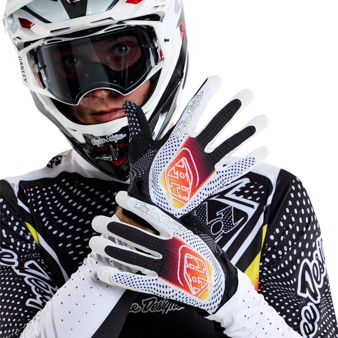 Troy Lee Designs Air Optic Motocross handsker sort/hvid/rød M Figur 7