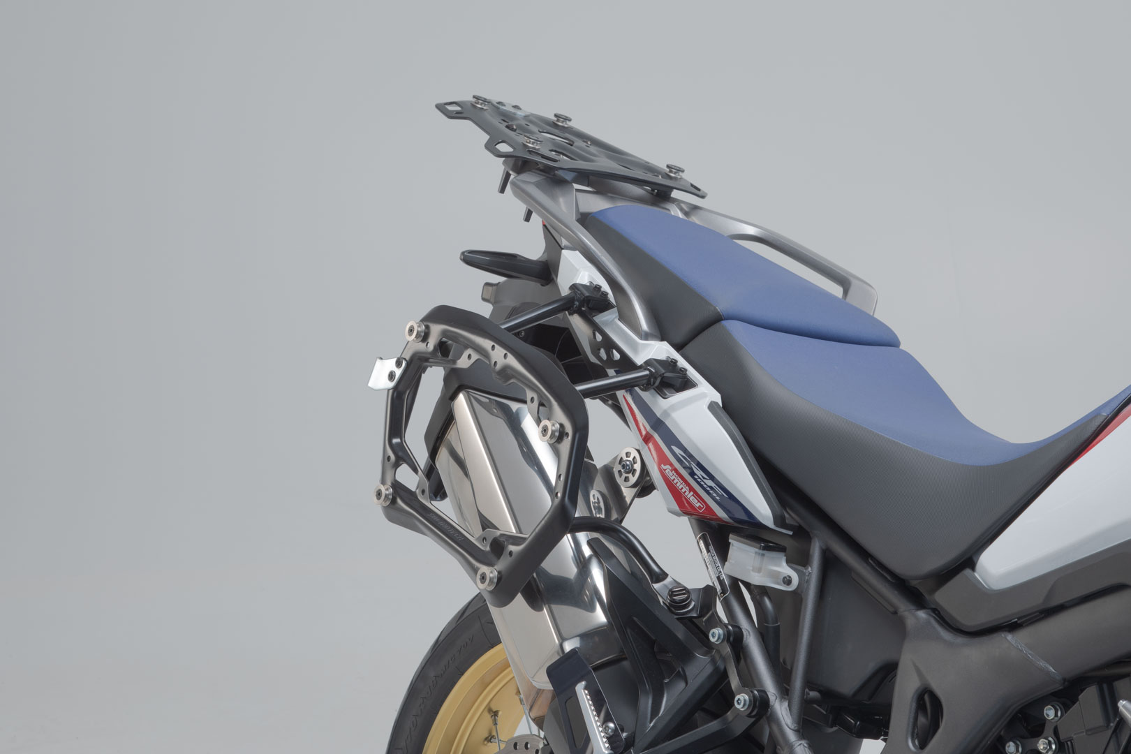 Portavion lateral SW-Motech PRO - Negru. Honda CRF1000L / Sport de aventură (18-). Figura 3