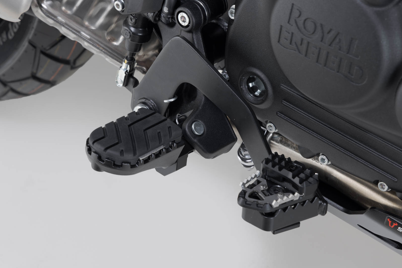 SW-Motech ION fotstödskit – svart. Royal Enfield Himalayan 450 / Rally. Figur 4