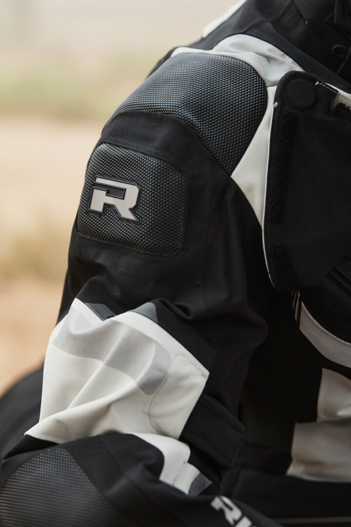 Richa Armada 1.1 Gore-Tex Pro waterproof Motorcycle Textile Jacket black/white/grey L Figure 5
