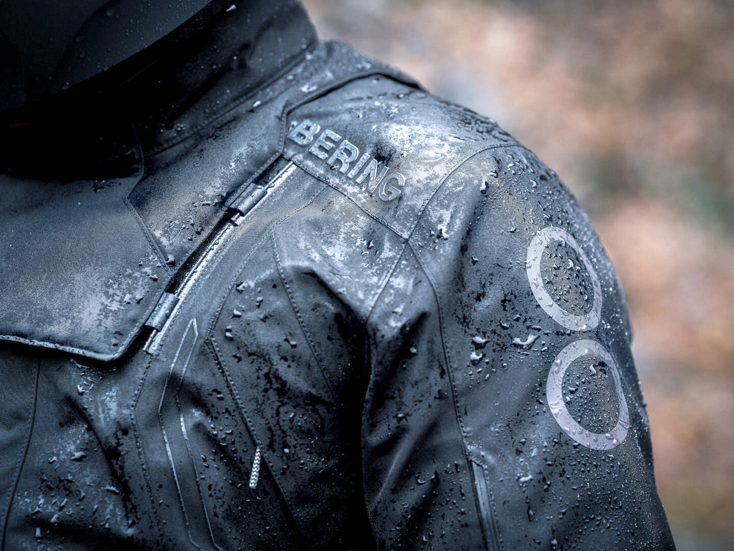 Side view of Bering Lakefield GTX waterproof Motorcycle Textile Jacket