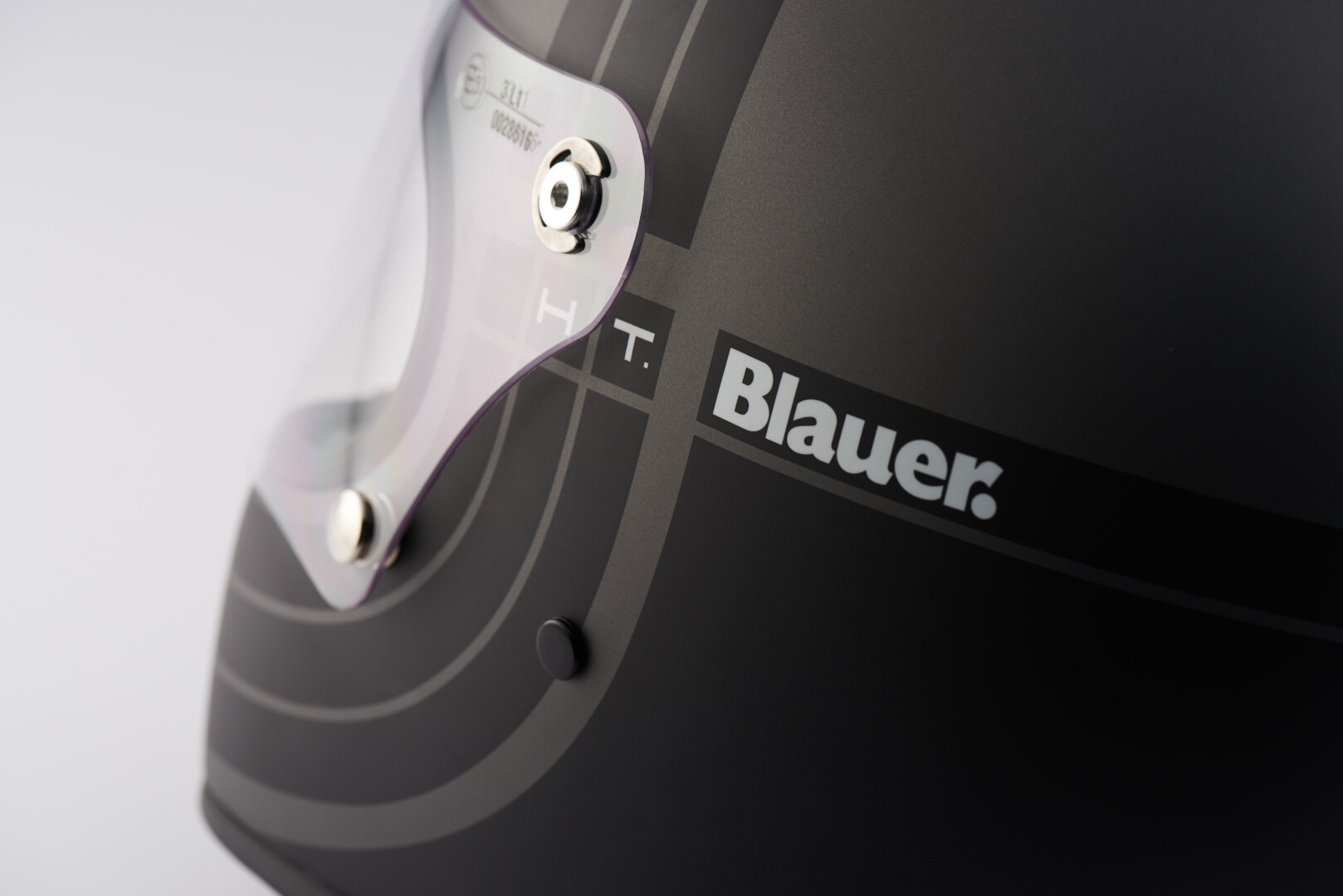 Blauer 80's hjelm Sort/Titanium S Figur 7