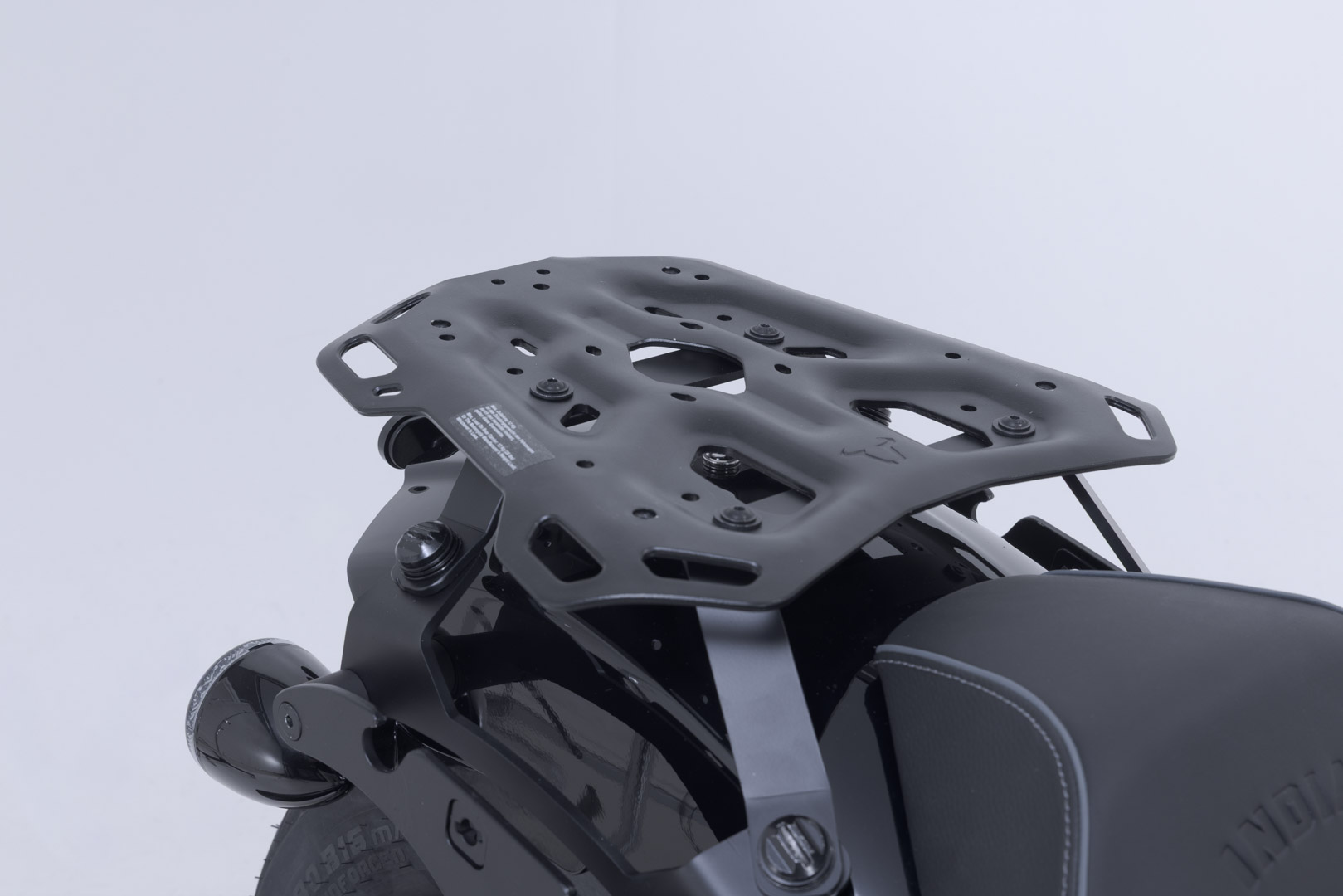 SW-Motech ADVENTURE-RACK - Negru. Modele Indian Scout (24-). Figura 2