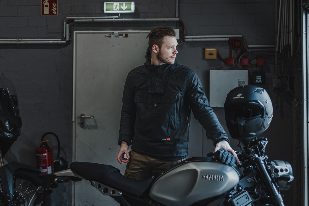 Merlin Outlaw D3O Explorer Motorcycle Pull Over Jacket black XL Figure 3