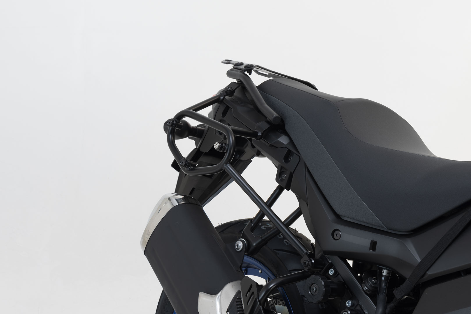 Setul portavion lateral SW-Motech SLC - Suzuki DL650 V-Strom (16-). Figura 3