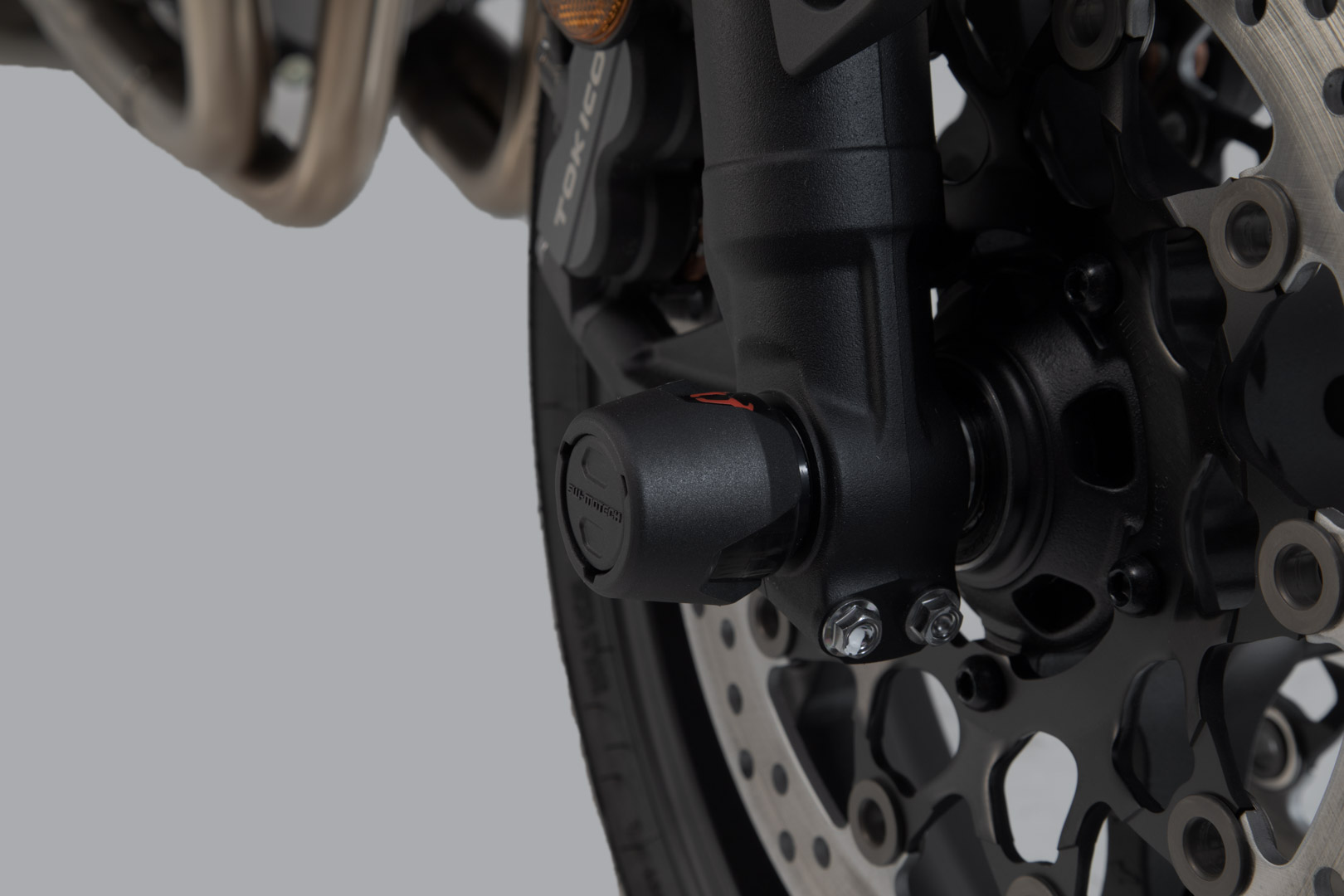 Set SW-Motech Slider pentru puntea față - Negru. Honda CB1000R (18-). Figura 5