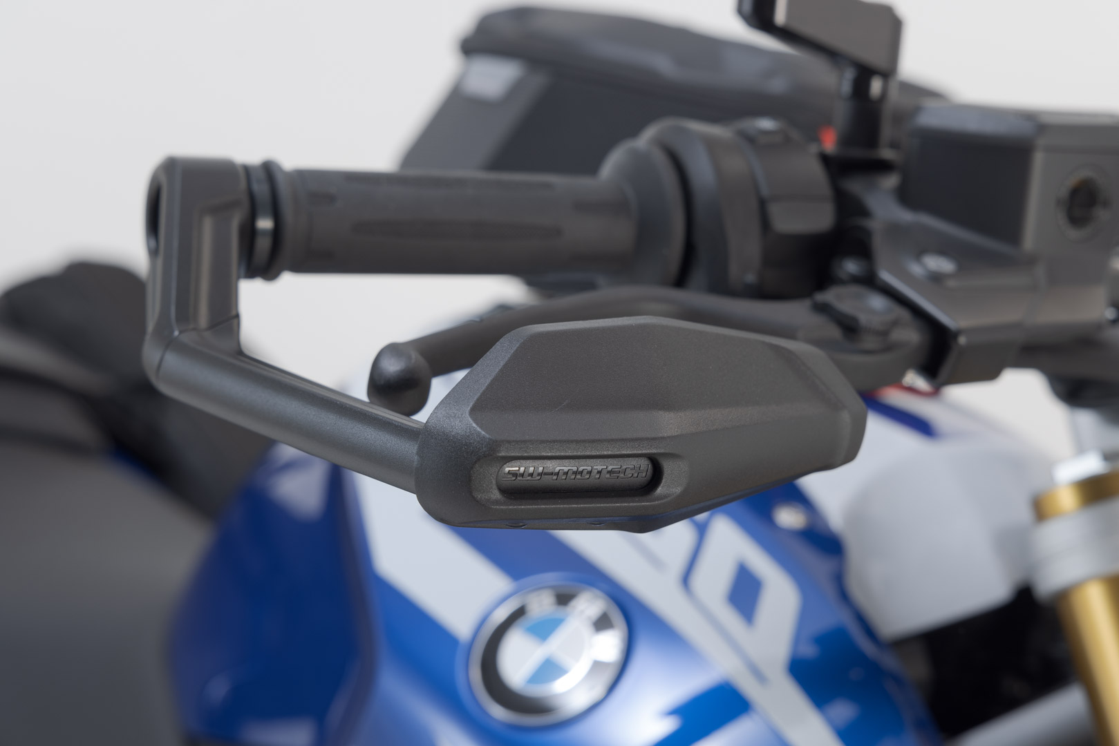 Protecții SW-Motech cu protecție împotriva vântului - Negru. Modele BMW. Figura 3