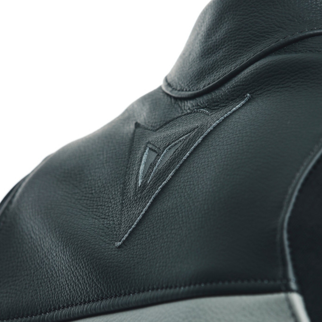 Dainese Racing 4 Motorcycle Leather Jacket black/black 48 Figure 5