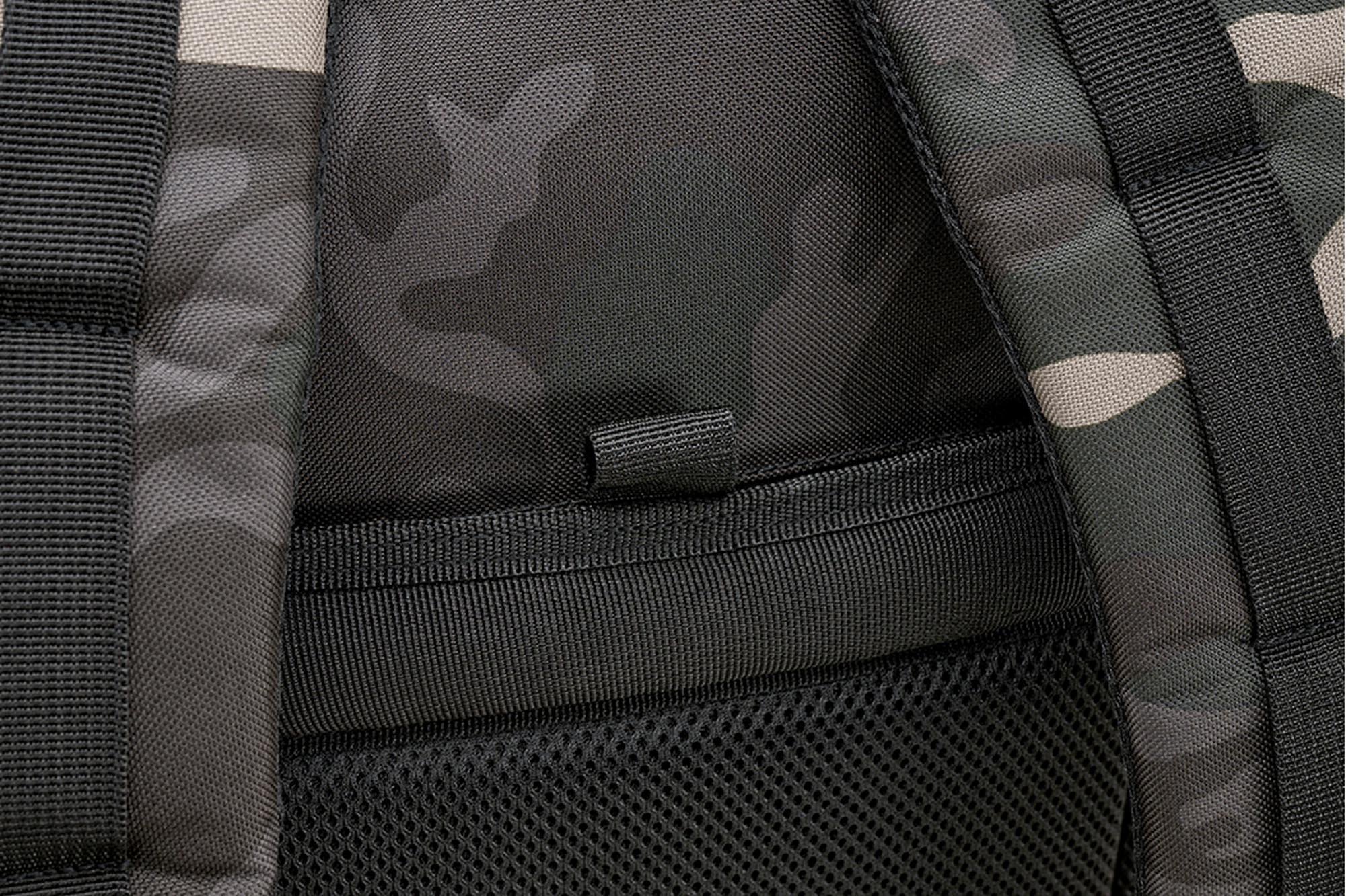 Brandit US Cooper XL バックパック ダークカモフラージュ 図3