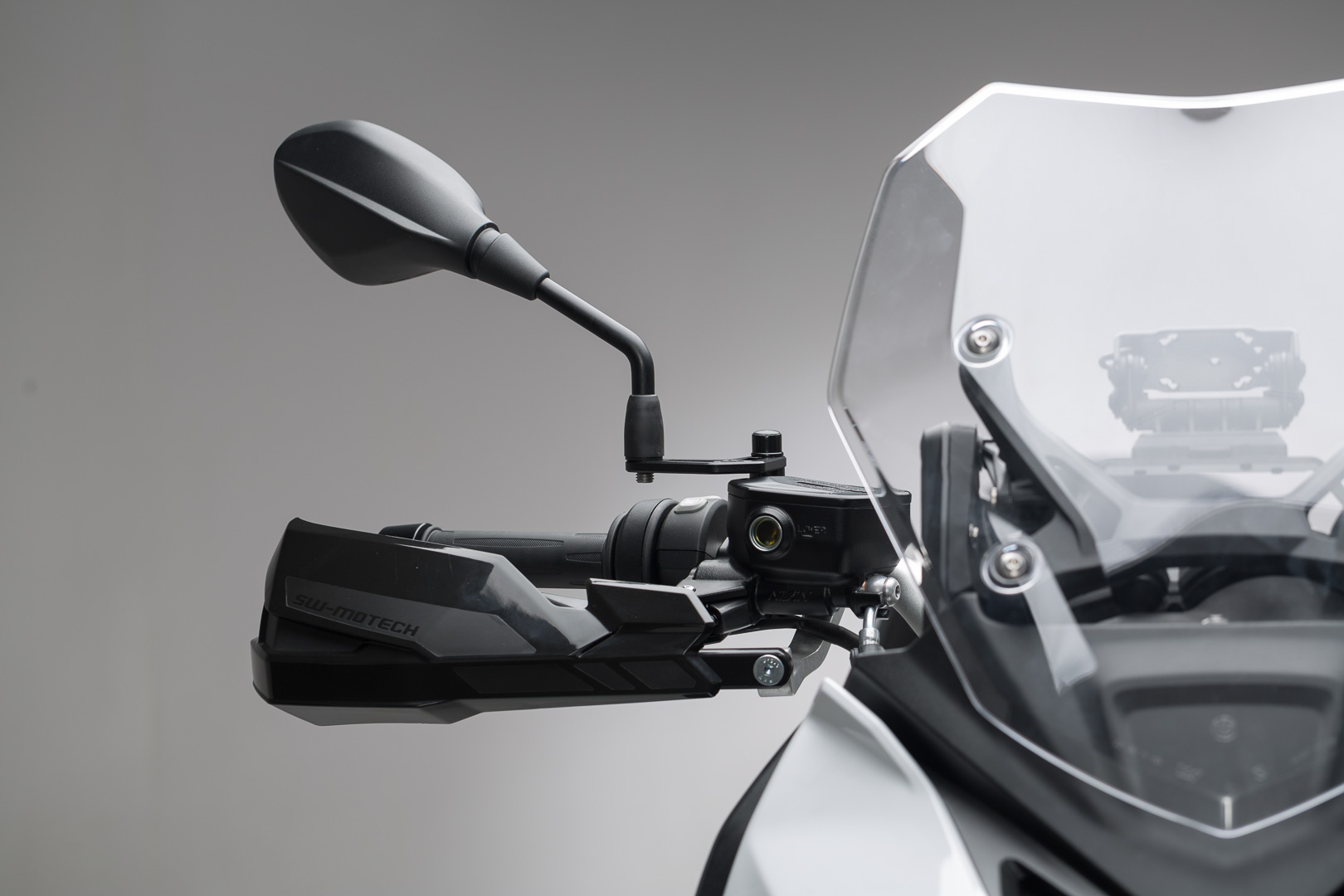 Extensie SW-Motech pentru oglinda BMW - Neagră. Pentru firul oglindă. Extensie maximă: 66 mm. Figura 4