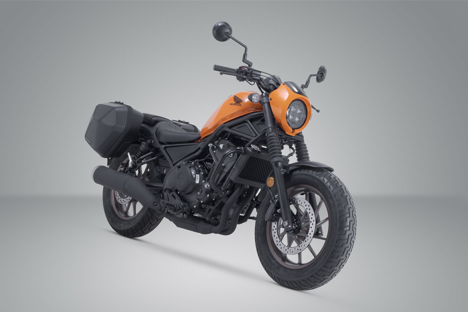 Sistem lateral SW-Motech URBAN ABS - 2x 16,5 l. Honda CMX500 Rebel (16-). Figura 2