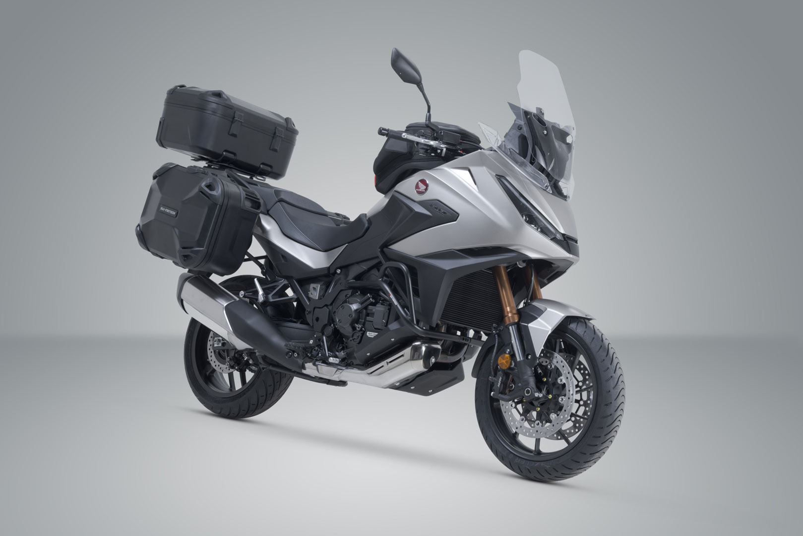 Setul SW-Motech Adventure DUSC cu cutie top case XL - Negru. Honda NT1100 (21-). Figura 2